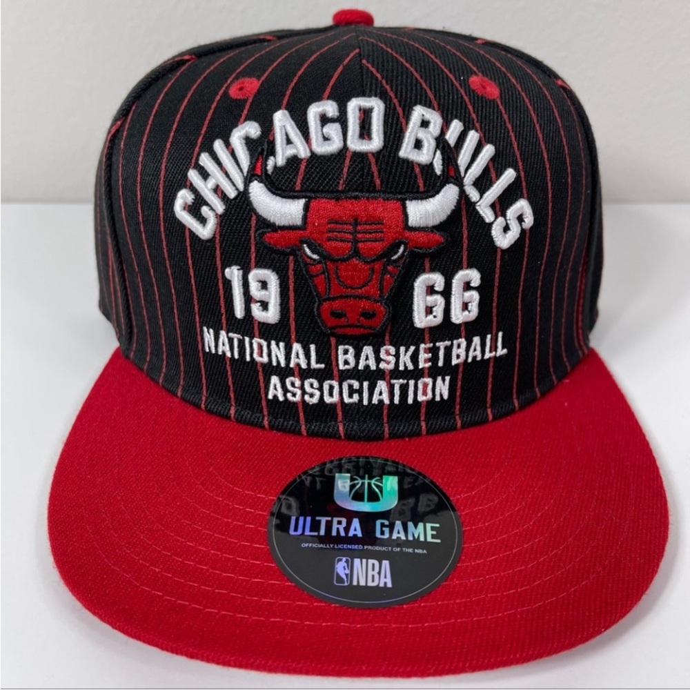 New Ultra Game NBA Chicago Bulls Snapback Cap Black with Red Pinstripe 1966